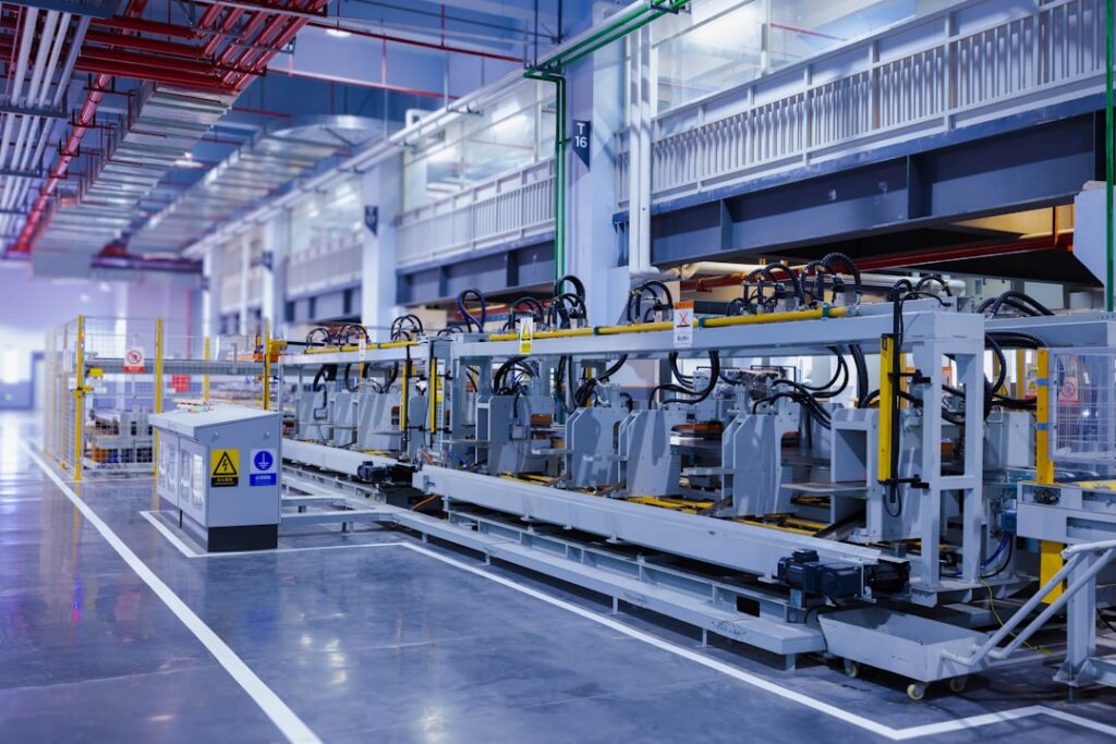 Automatisierte Fertigungslinie als Sinnbild fuer Prozesskosten im Unternehmen